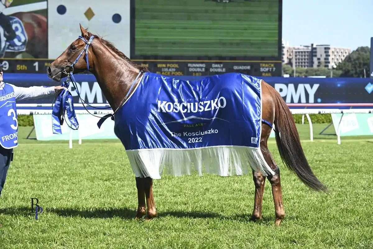 3+After+two+aborted+attempts+Front+Page+finally+got+his+Kosciuszko+ +courtesy+Bradley+Photos.jpg